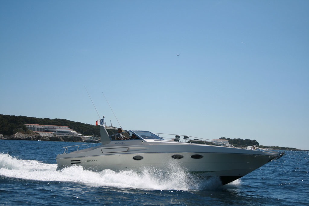 Riva Bravo 38 Spécial 01